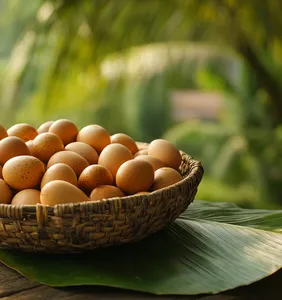 Kozhi Mutta – Fresh Eggs ₹10 Each