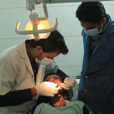 Dental Clinic in Noida Sector 12 for Family Dentistry